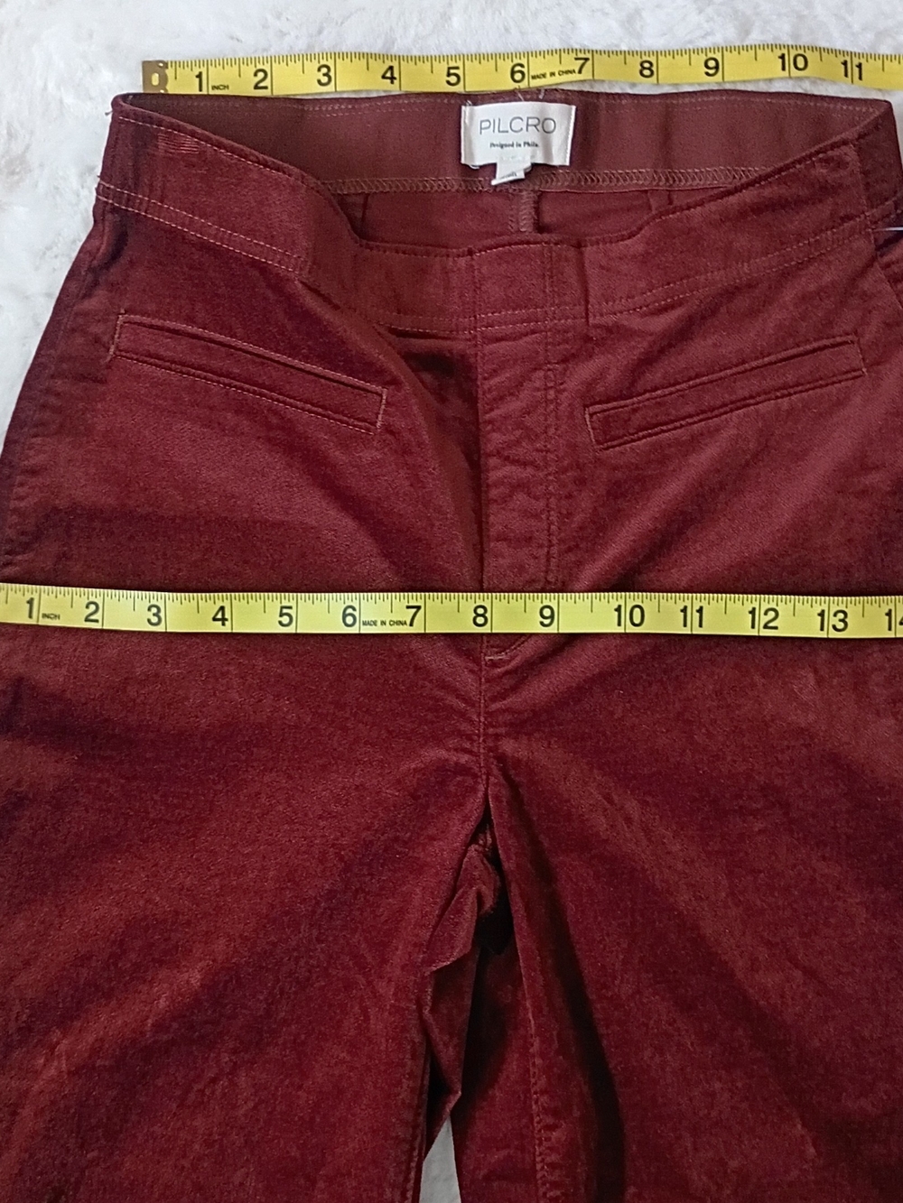 NWT Anthropologie Pilcro Pull-On Mid-Rise Retro Flare Velvet Jeans - Size 25 - Picture 7 of 9